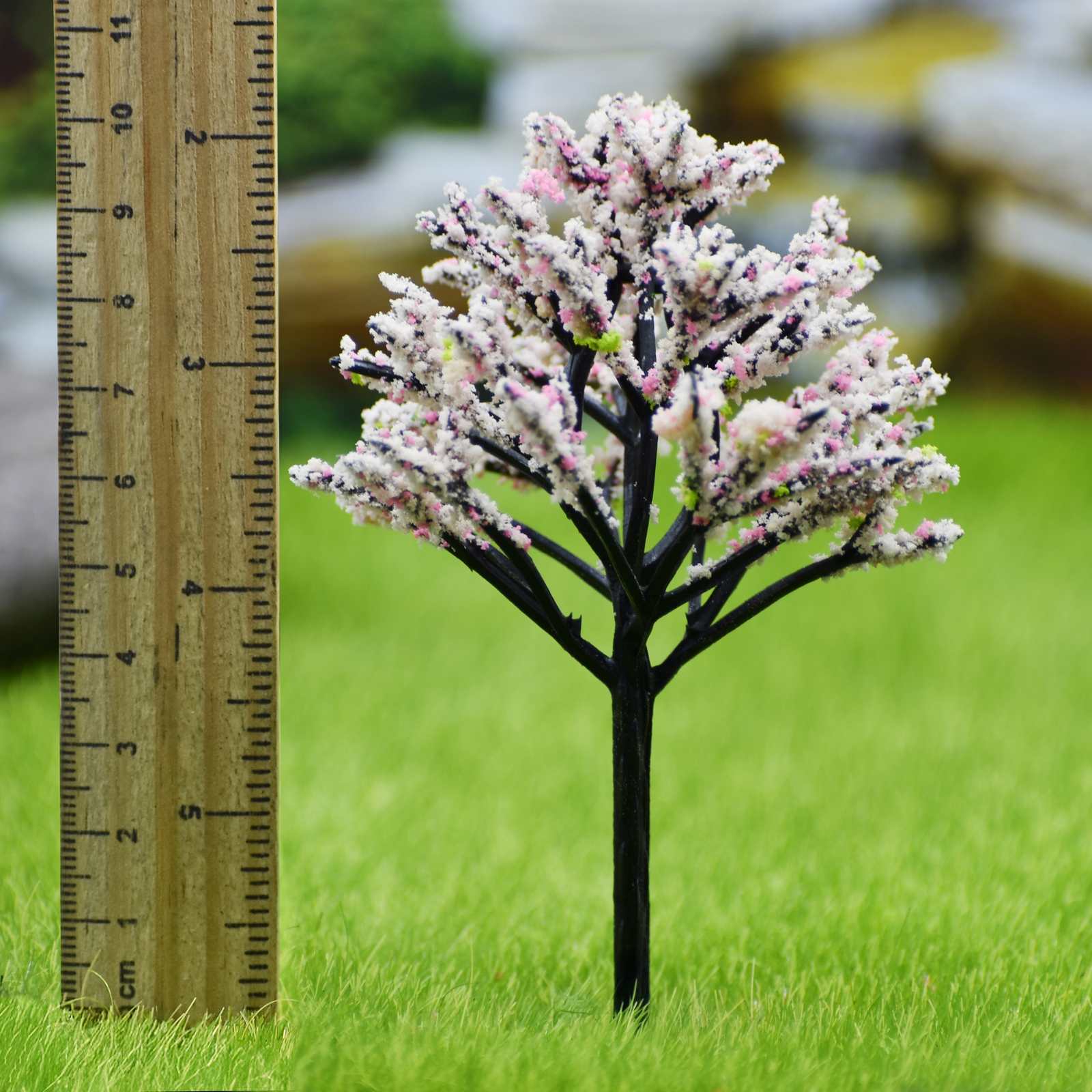 Two Tree Colour 1 Pcs