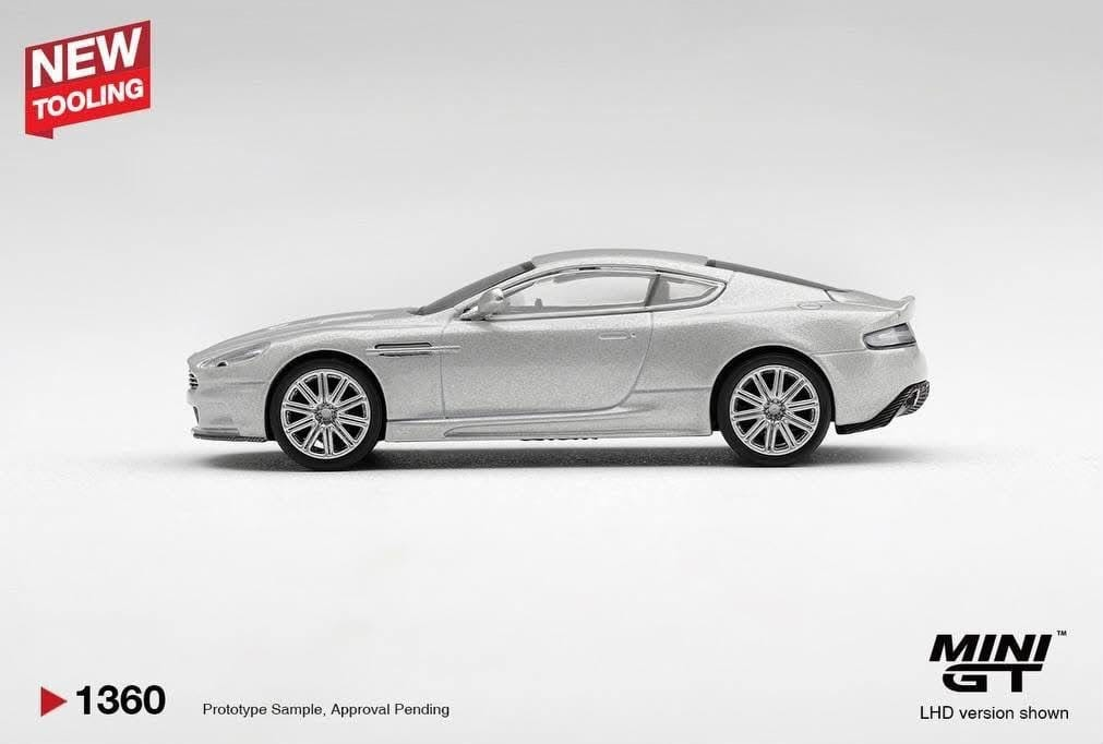 Mini GT ASTON MARTIN DBS 2008 LIGHTNING SILVER #1360 - Pre-Order