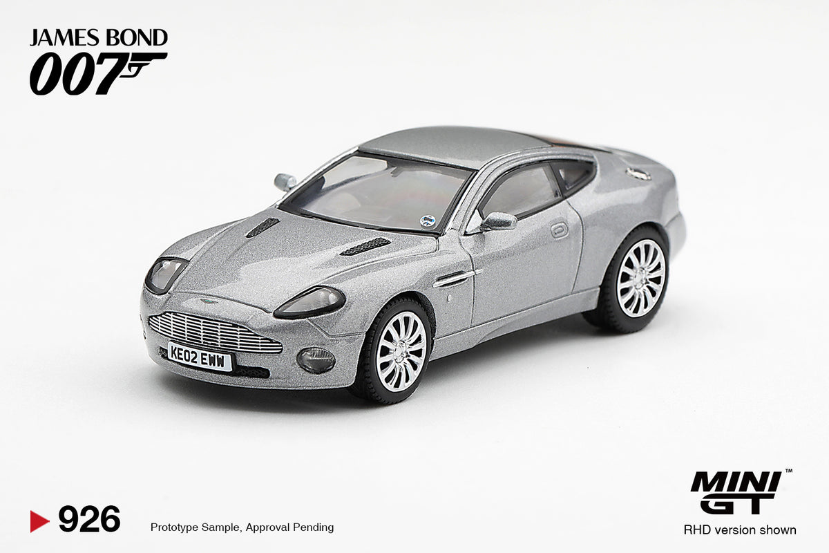 Mini GT ASTON MARTIN V12 VANQUISH "DIE ANOTHER DAY" ENGLISH  #926-BL - Pre-Order