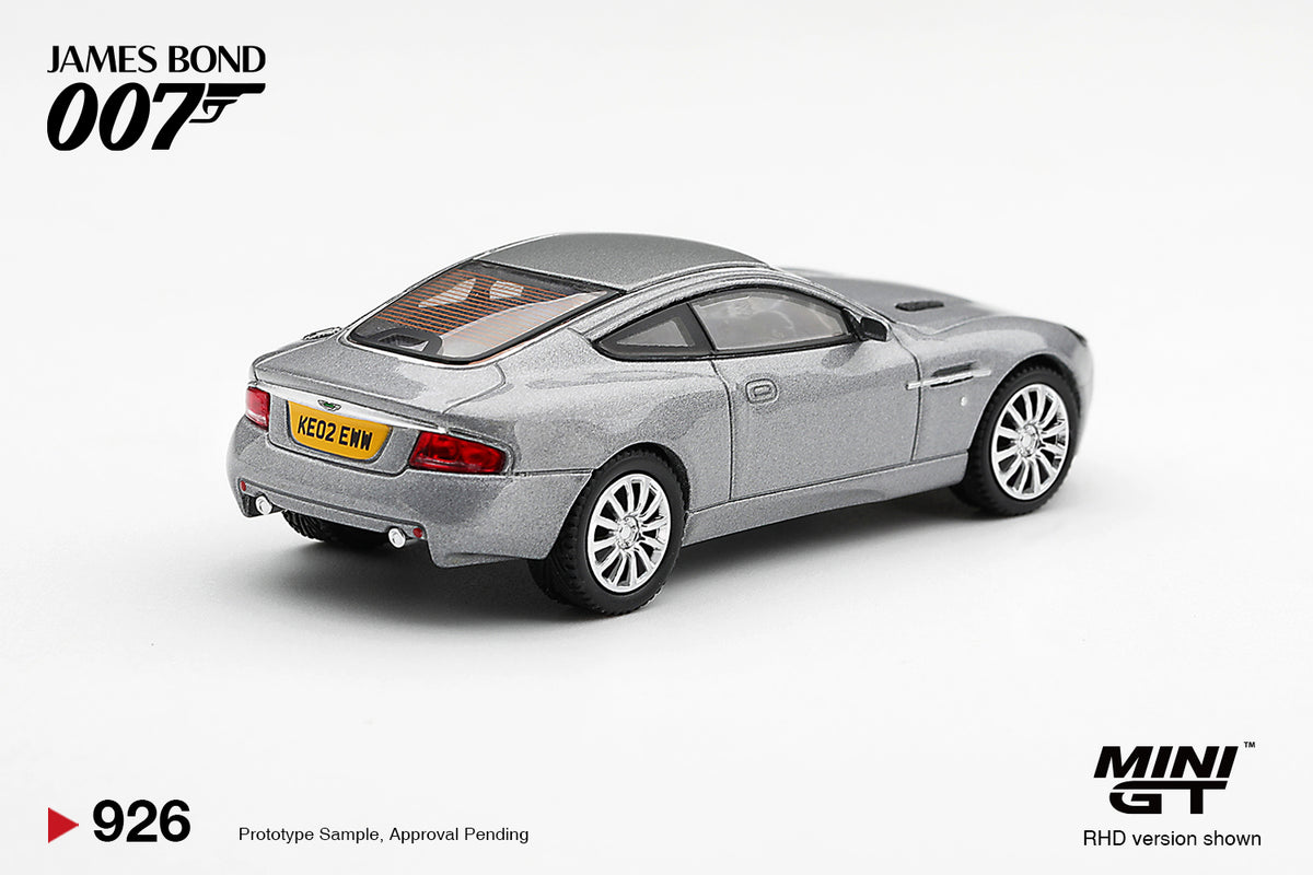 Mini GT ASTON MARTIN V12 VANQUISH "DIE ANOTHER DAY" ENGLISH  #926-BL - Pre-Order