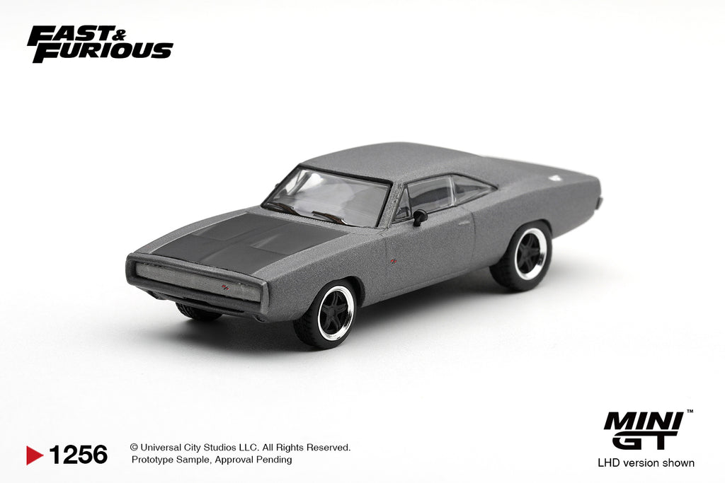Mini GT DODGE CHARGER "FAST FIVE" DOMINIC TORETTO  #1256-BL - Pre-Order