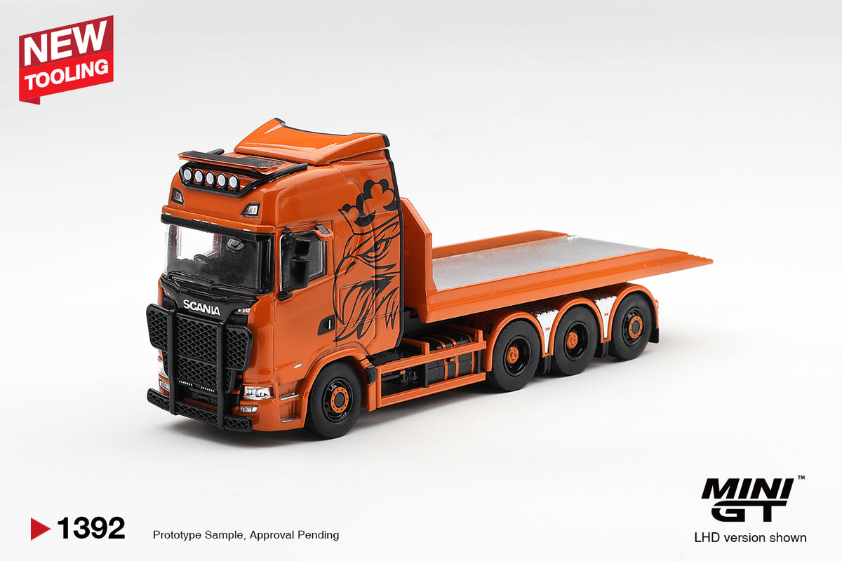 Mini GT SCANIA 770S B8X4NA HOOKLIFT FLATBED ORANG #1392 - Pre-Order