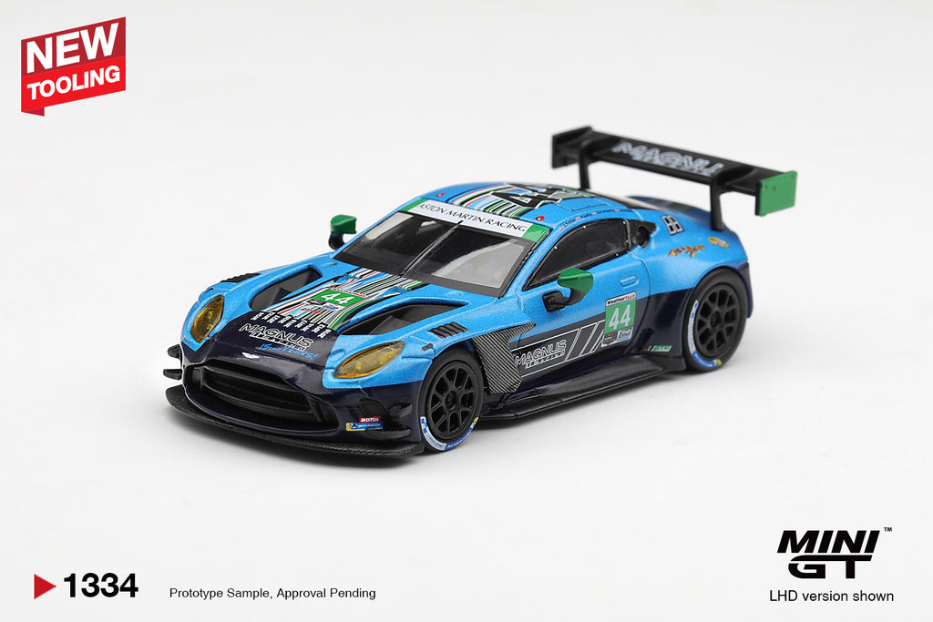 (Pre-Order) Mini GT ASTON MARTIN VANTAGE GT3 EVO 44 MAGNUS RACING 2025 IMSA #1334 (BOX)