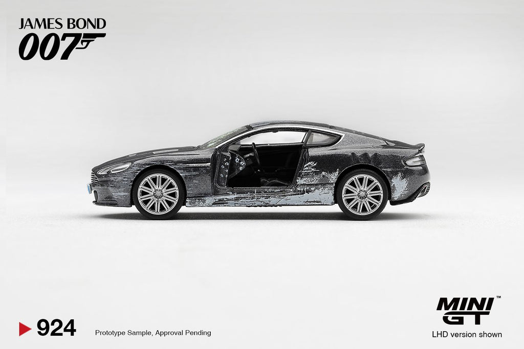 Mini GT ASTON MARTIN DBS "QUANTUM OF SOLACE" ENGLISH  #924-BL - Pre-Order