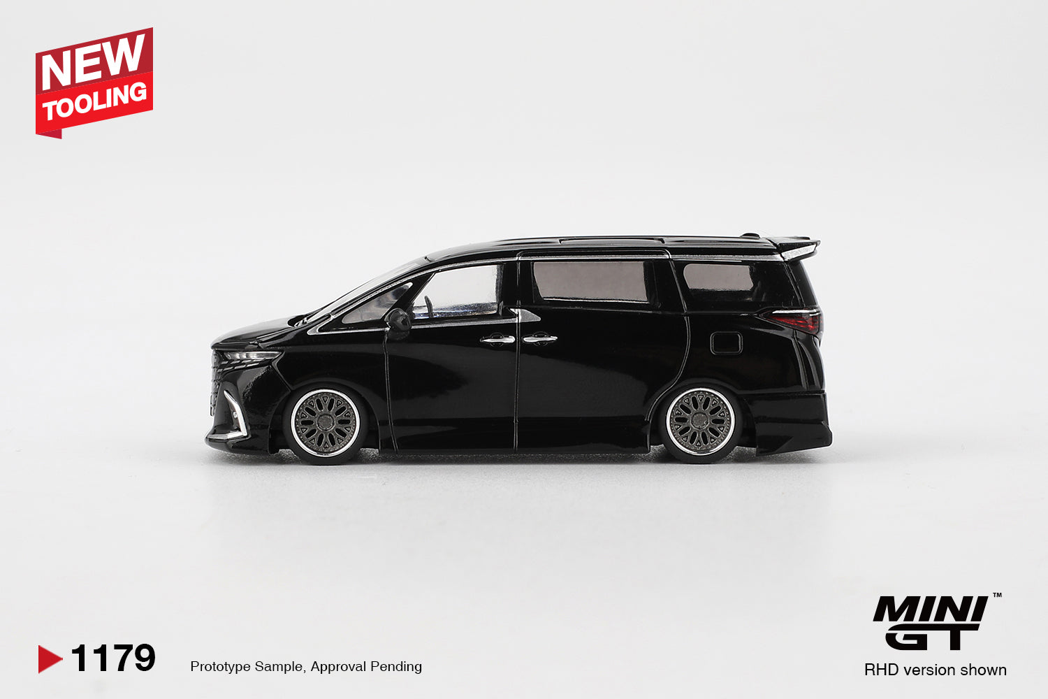 Mini GT Toyota Alphard 40 KUHL Black #1179 (BOX)