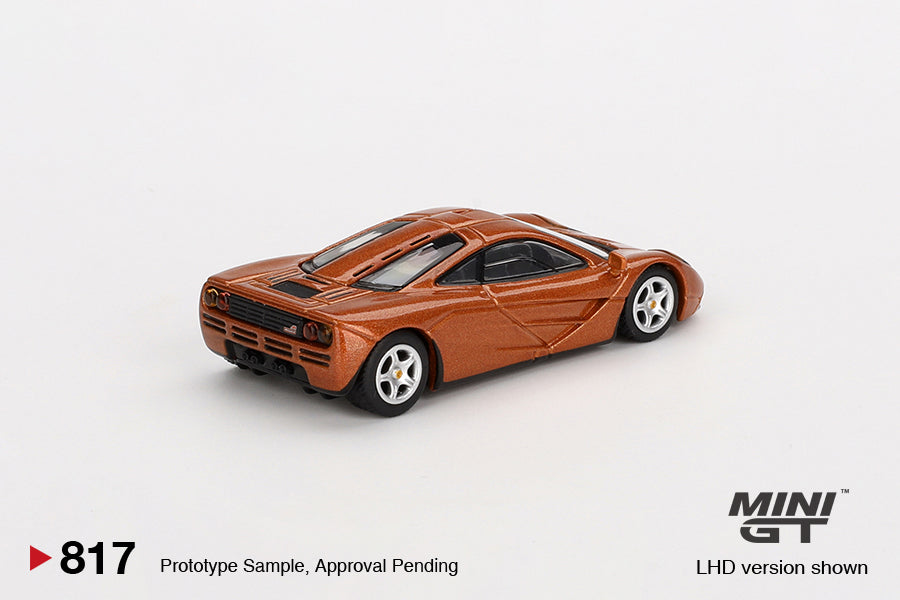Mini GT McLaren F1 Yquem #817 - Last piece