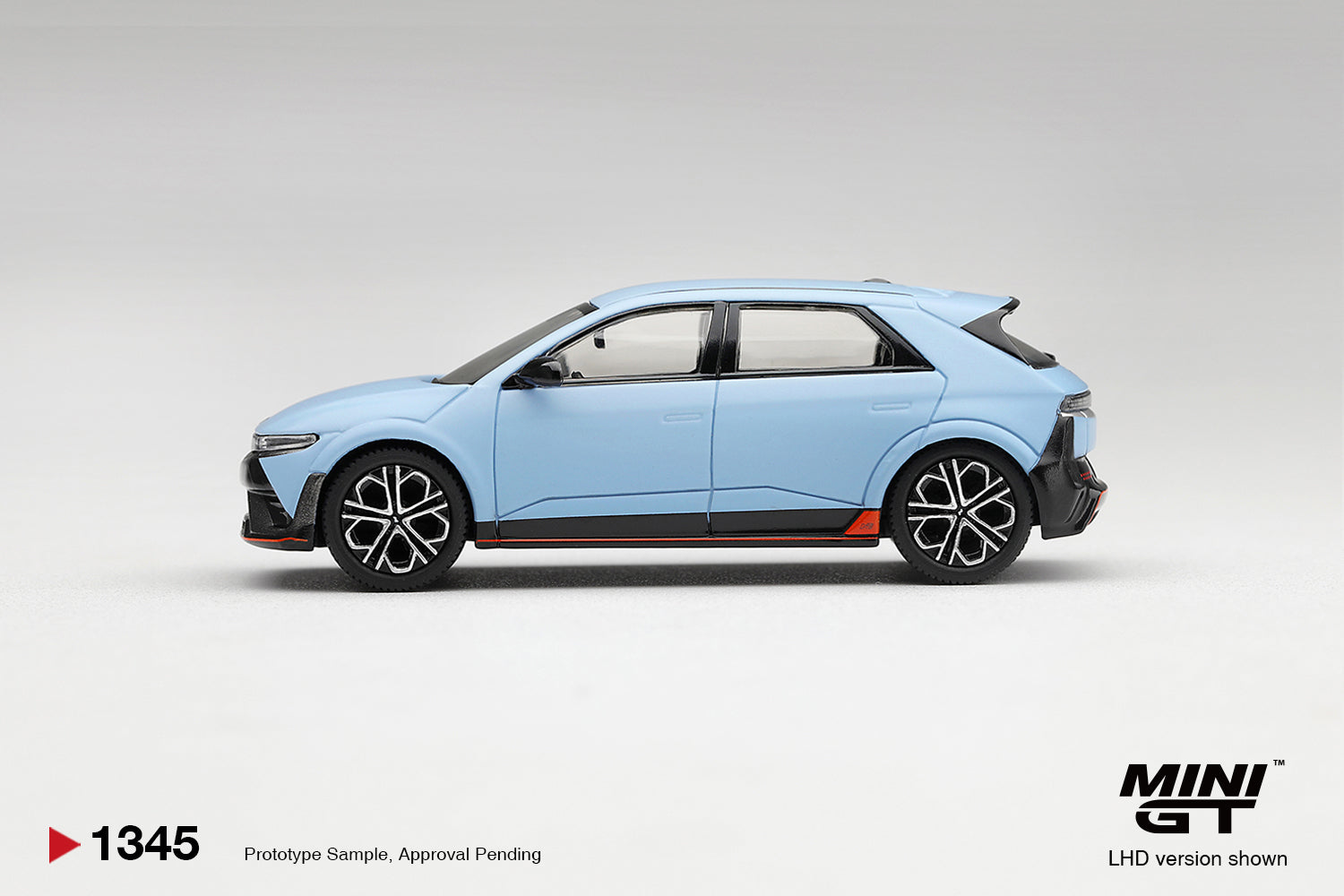 (Pre-Order) Mini GT HYUNDAI IONIQ 5 N PERFORMANCE BLUE MATT #1345