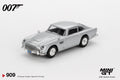 Mini GT Aston Martin DB5 “Casino Royale” #909 (BLISTER)