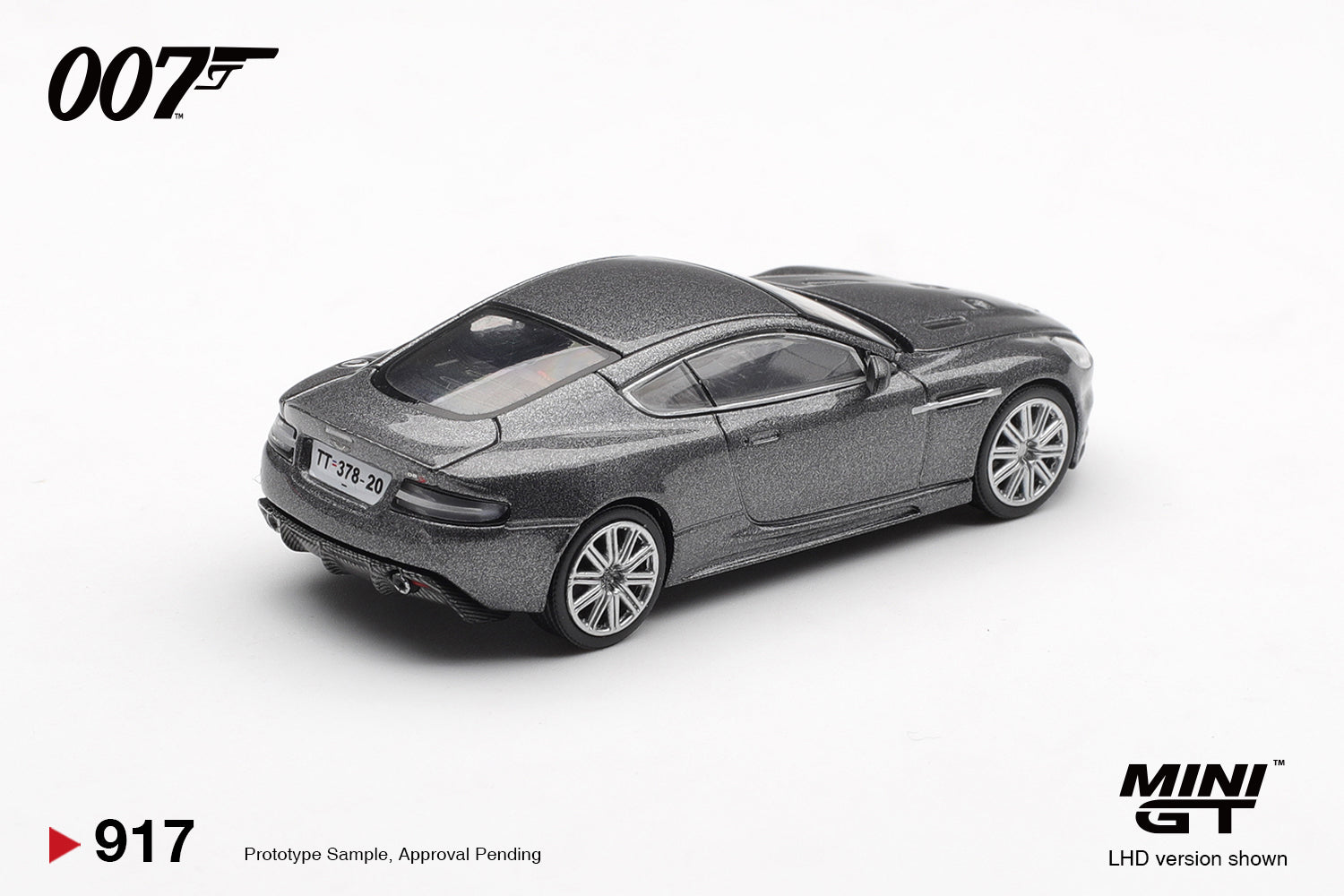 (Pre-Order) Mini GT ASTON MARTIN DBS CASINO ROYALE #917 (BLISTER)