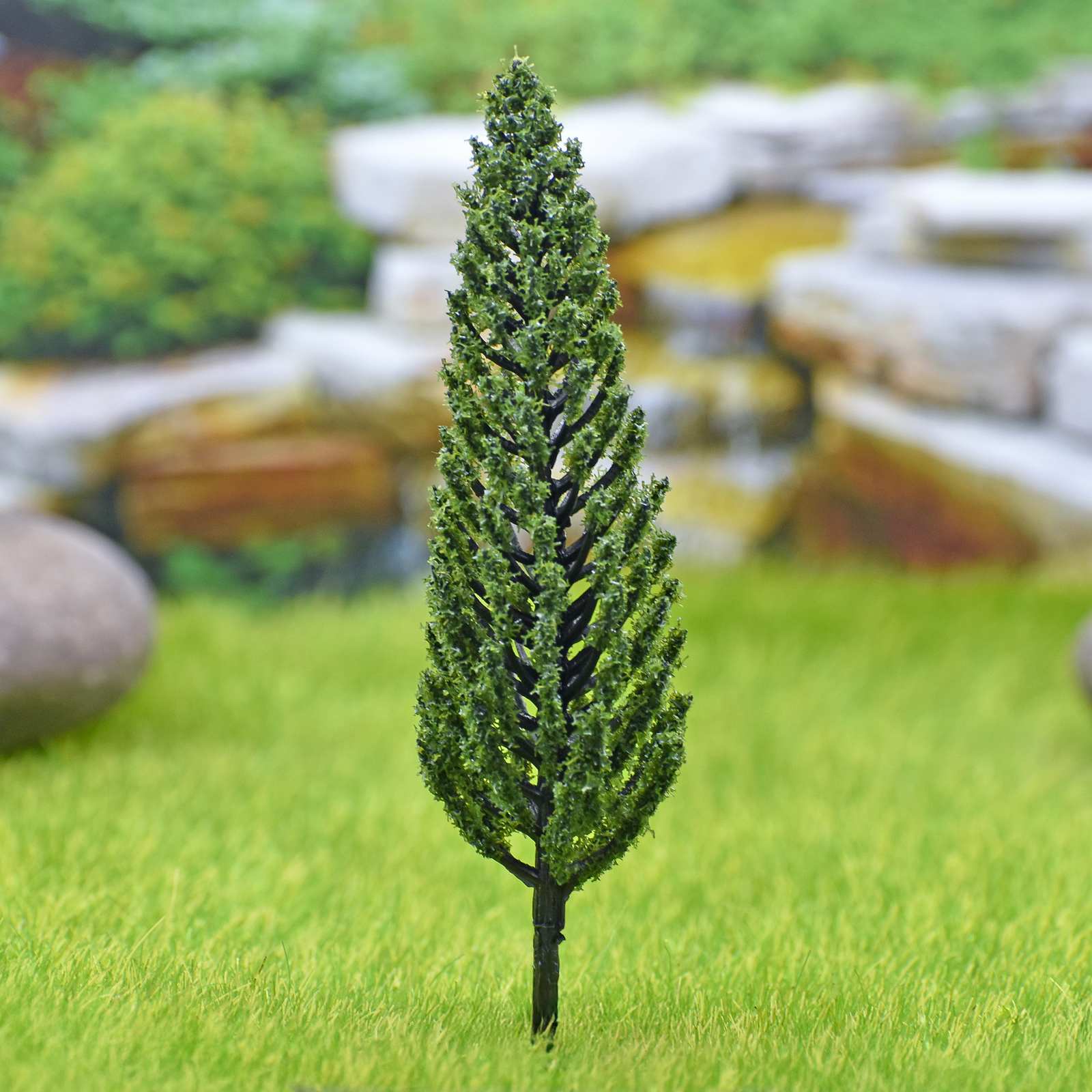 Thuja tree 1pc