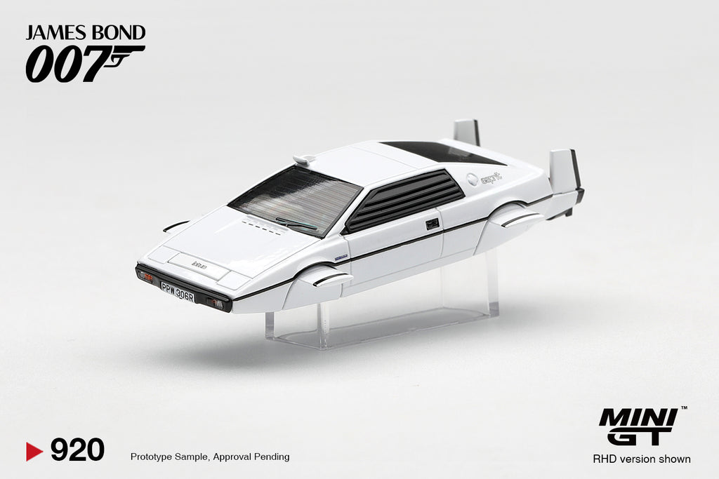 (Pre-Order) Mini GT LOTUS ESPRIT S1 “THE SPY WHO LOVED ME” SUBMARINE #920