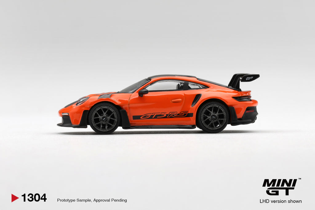 (Pre-Order) Mini GT PORSCHE 911 992 GT3 RS WEISSACH PACKAGE GULF ORANGE #1304 (BOX)