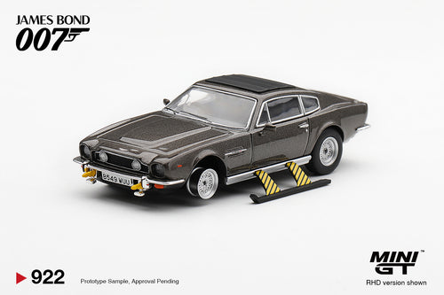 (Pre-Order) Mini GT ASTON MARTIN V8 VANTAGE THE LIVING DAYLIGHTS WEAPONS ON  #MGT00922 (BLISTER)
